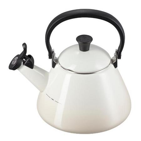 Le Creuset - Kone vannkjele med fløyte 1,6L meringue